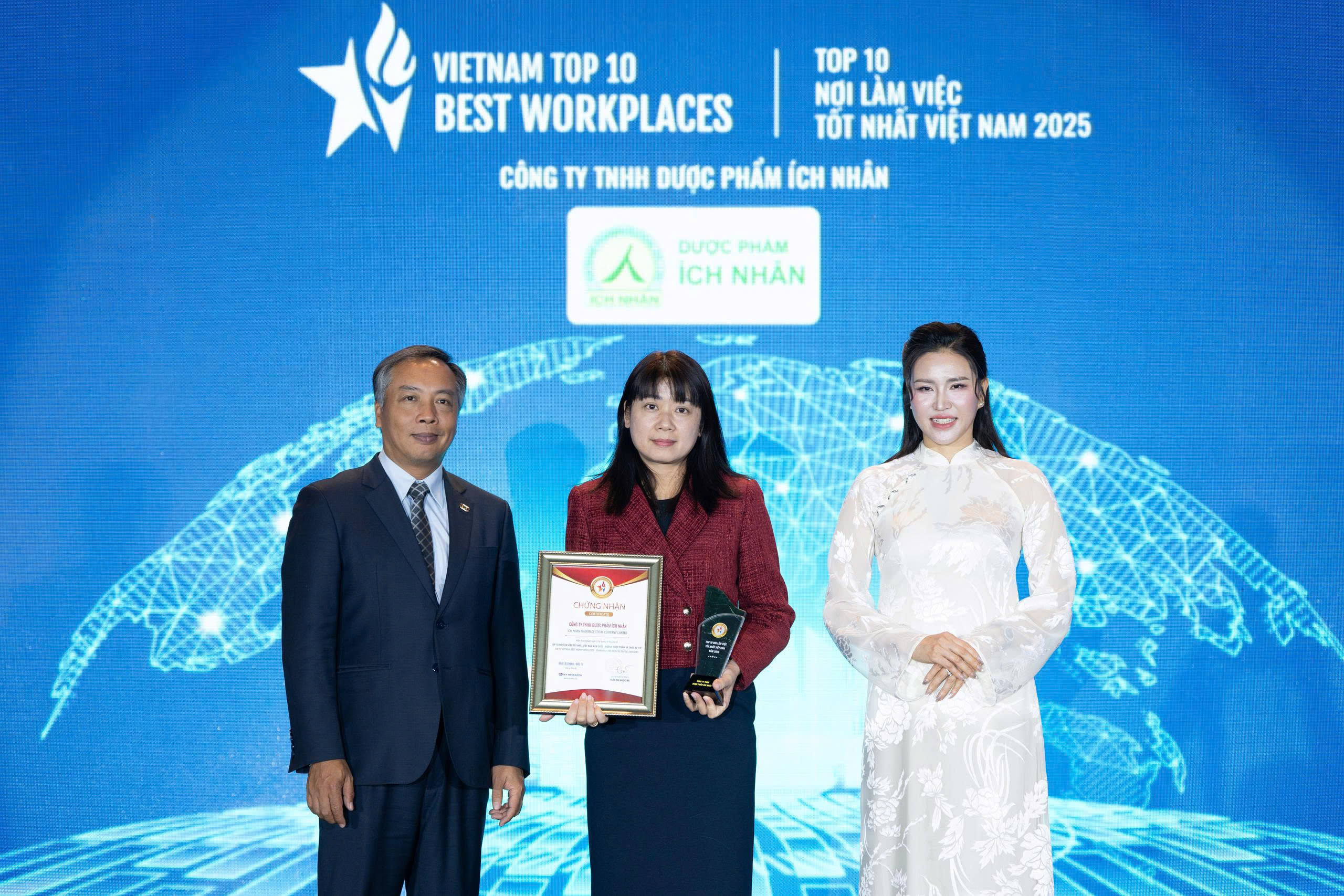 TỰ HÀO ÍCH NHÂN – 3 NĂM LIÊN TIẾP CÓ MẶT TRONG TOP 10 NƠI LÀM VIỆC TỐT NHẤT VIỆT NAM 2025