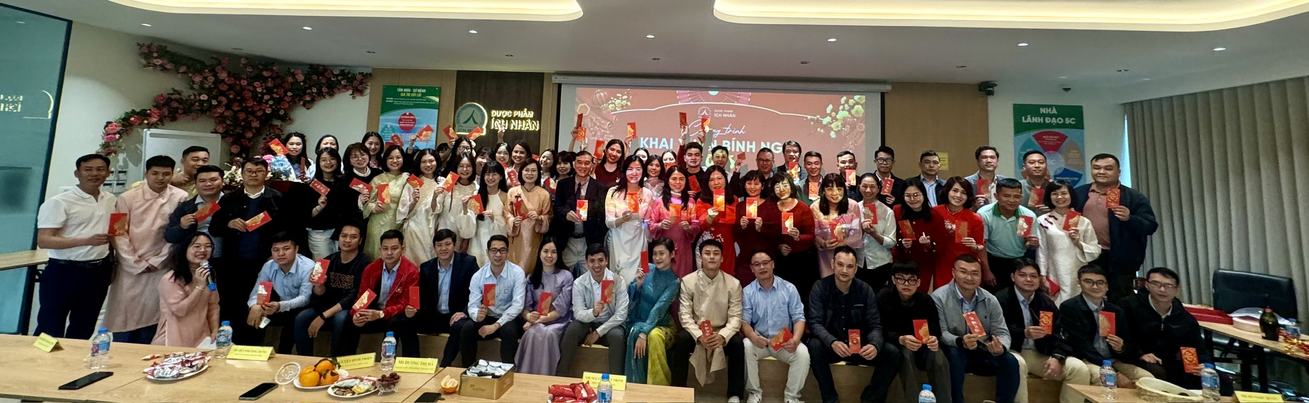 KHAI XUÂN BÍNH NGỌ 2026 - MÃ ĐÁO THÀNH CÔNG